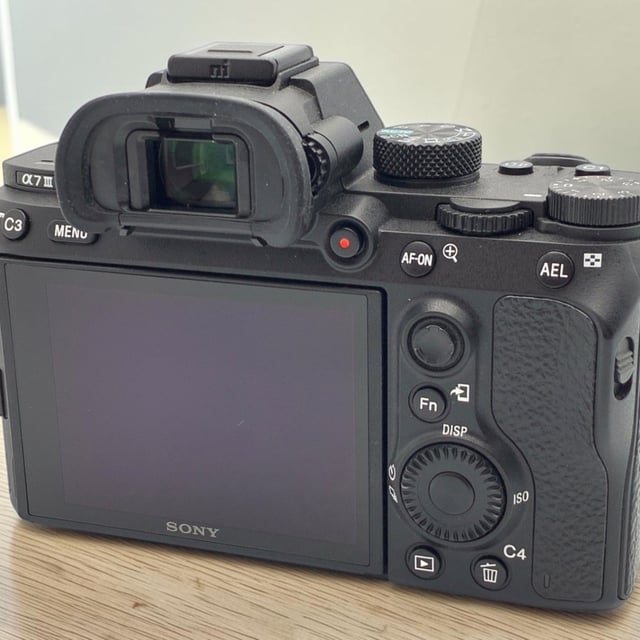 α7 III ILCE-7M3 ボディ