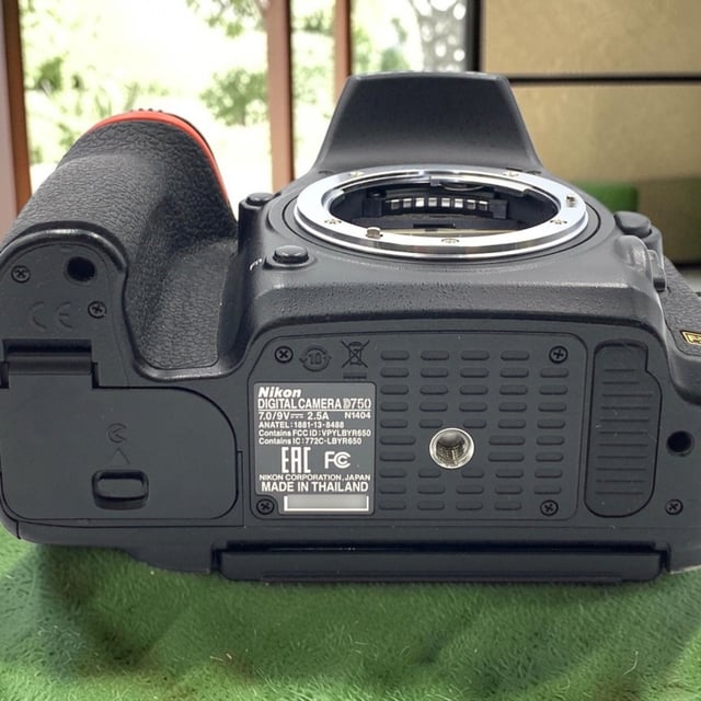 D750 ボディ
