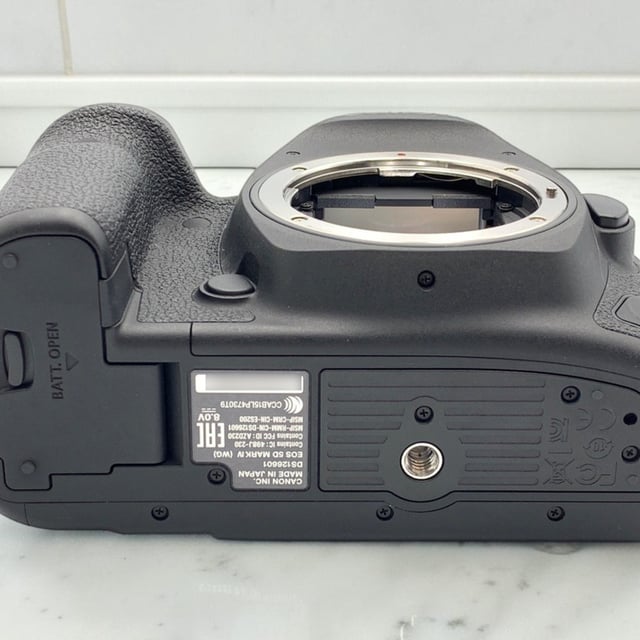 EOS 5D Mark IV ボディ