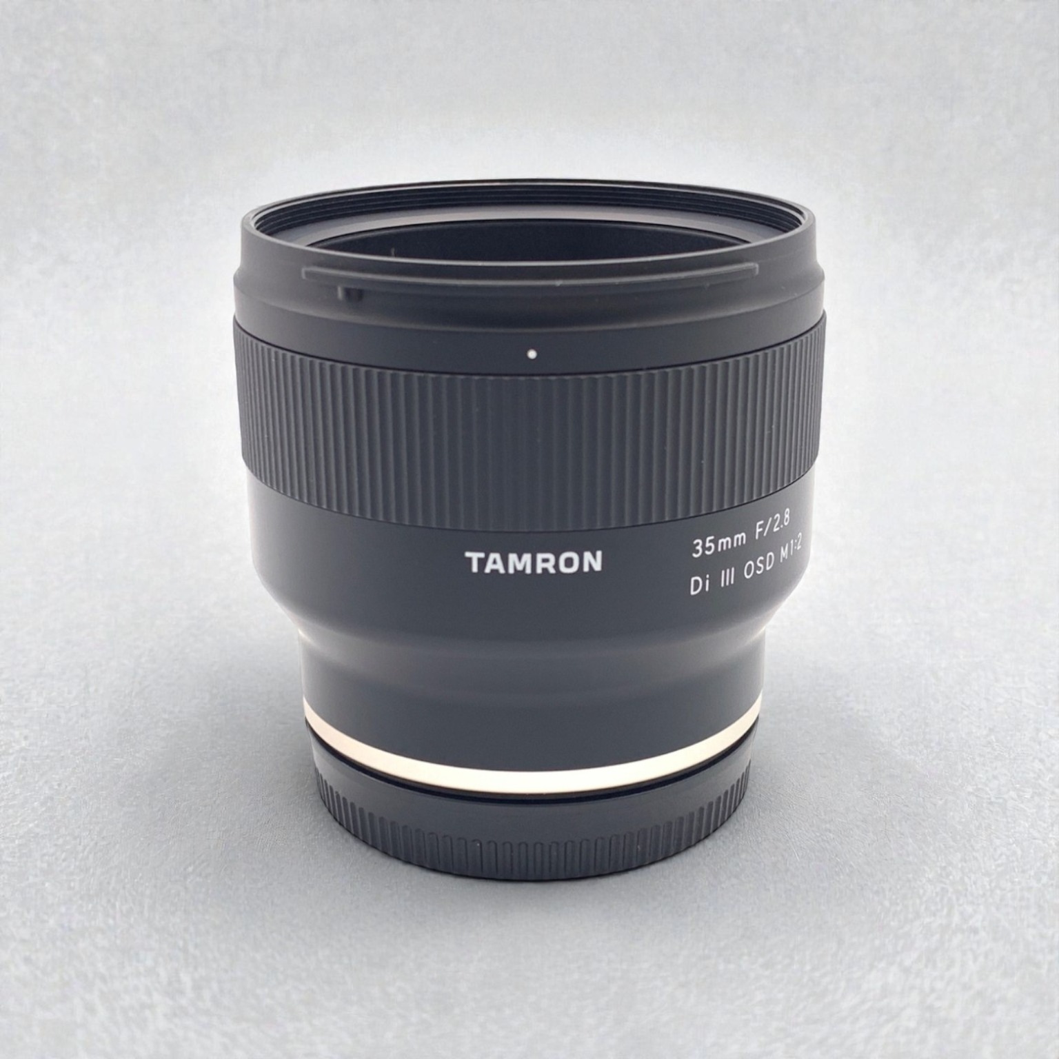 35mm F/2.8 Di III OSD M1：2の中古レンズを買うならみんなのカメラ