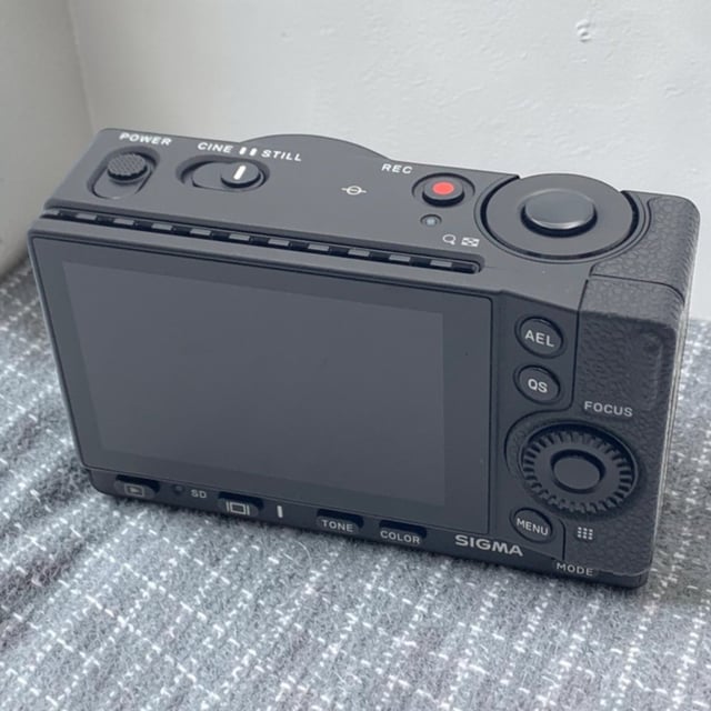SIGMA fp ボディ