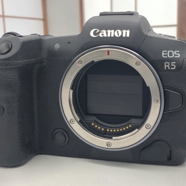 EOS R5 ボディ