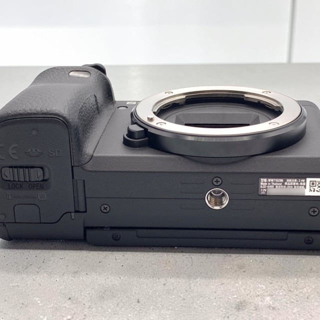 α6400 ILCE-6400 ボディ "ブラック"