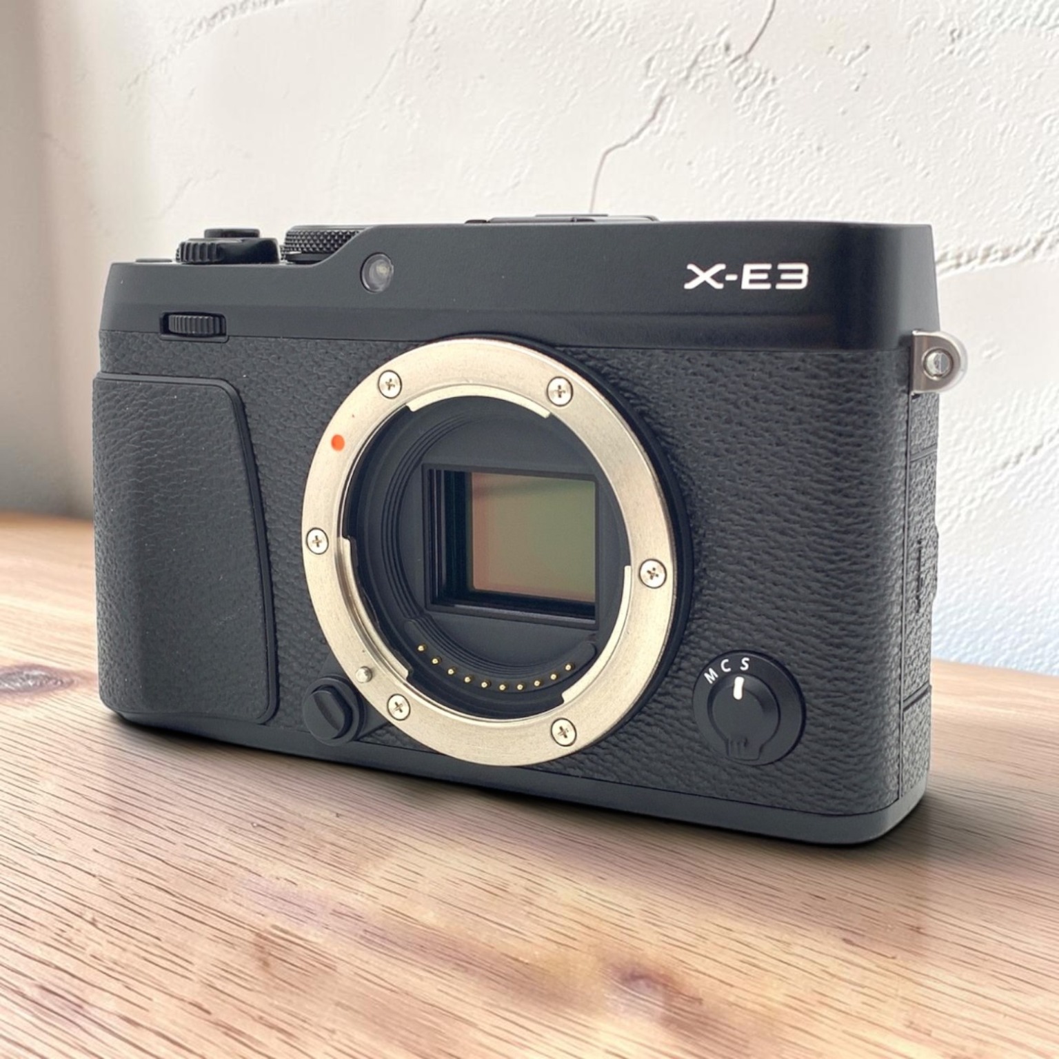 富士フイルム X-E3 ボディ 