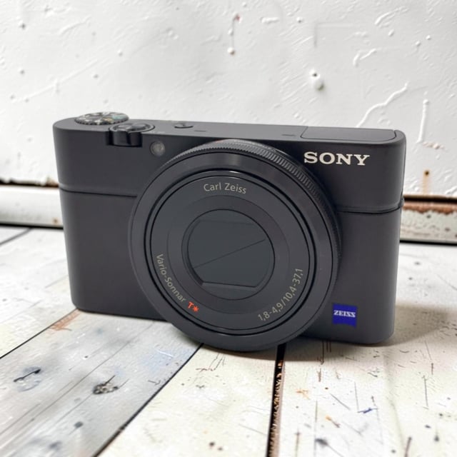 サイバーショット RX100(DSC-RX100)