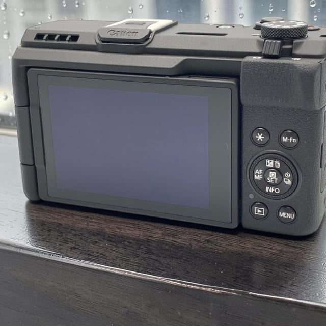 PowerShot V1