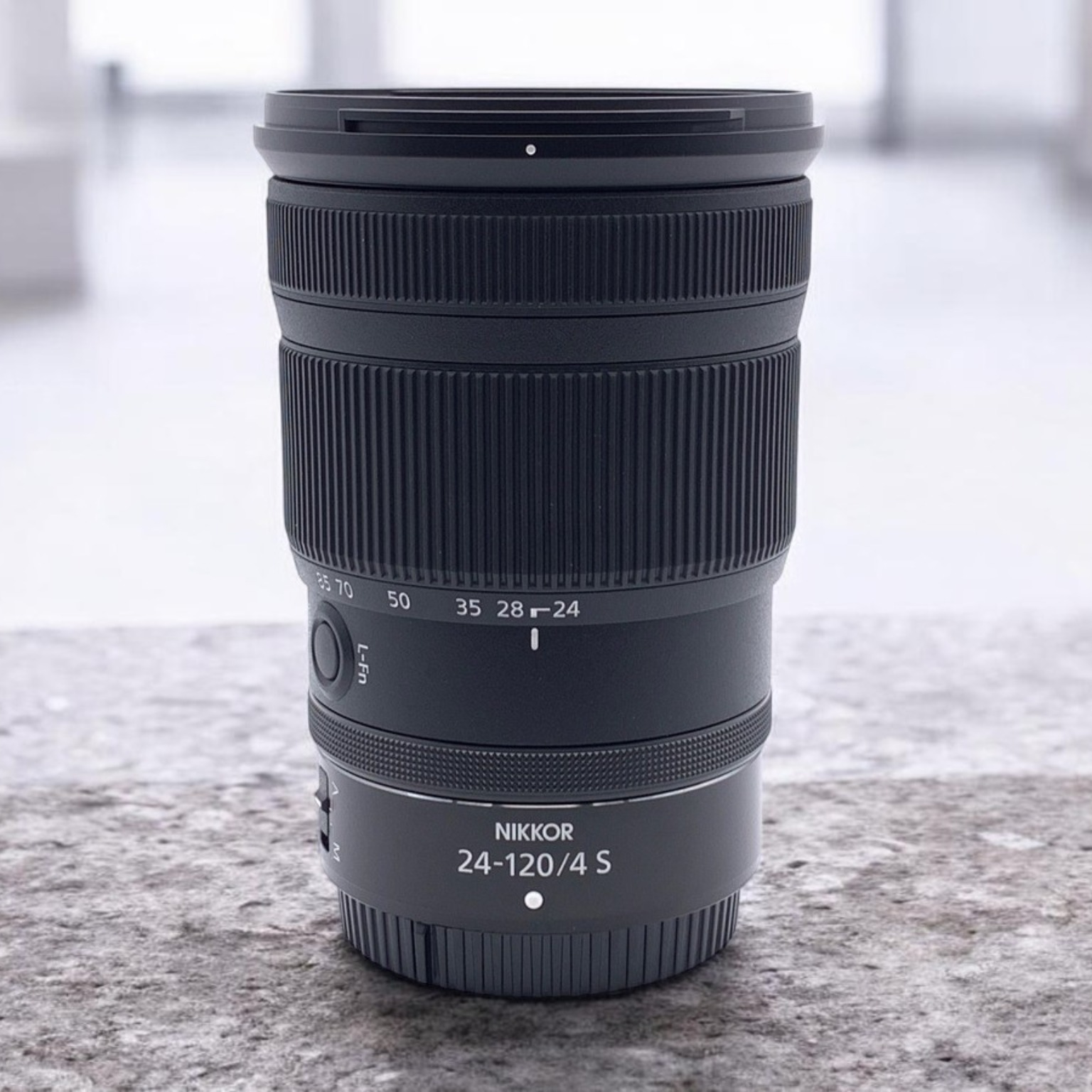 NIKON NIKKOR Z 24-120mm f/4 S 中古美品 ニコン NIKKOR Z 24-120mm f/4 Sの中古 (美品)・¥105,920 | みんなのカメラ