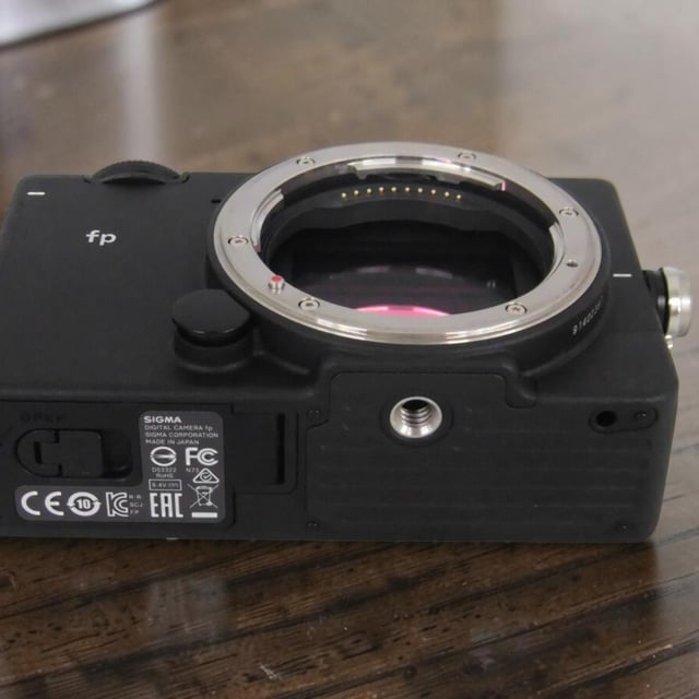 SIGMA fp ボディ