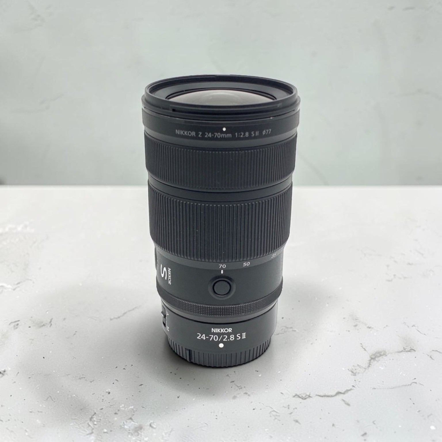 ニコン NIKKOR Z 24-70mm f/2.8 S IIの新品/中古の在庫一覧 | みんなの