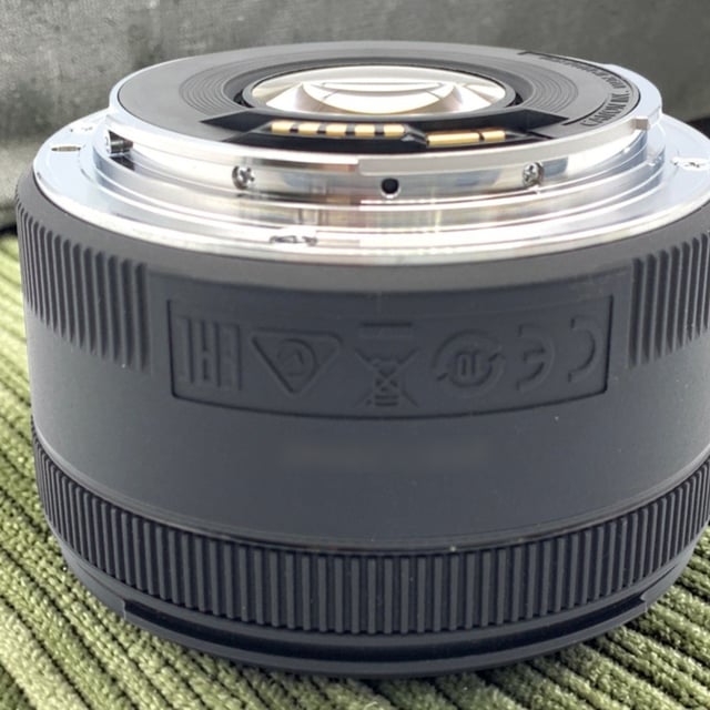 EF 50mm F1.8 STM