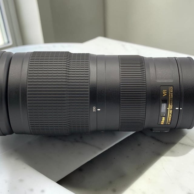 AF-S NIKKOR 200-500mm f/5.6E ED VR