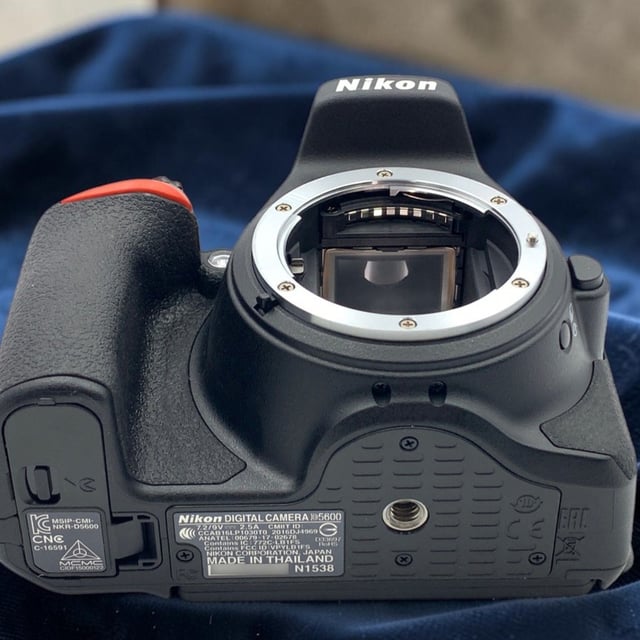 D5600 ボディ