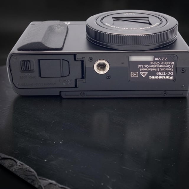 LUMIX TZ99(DC-TZ99) "ブラック"