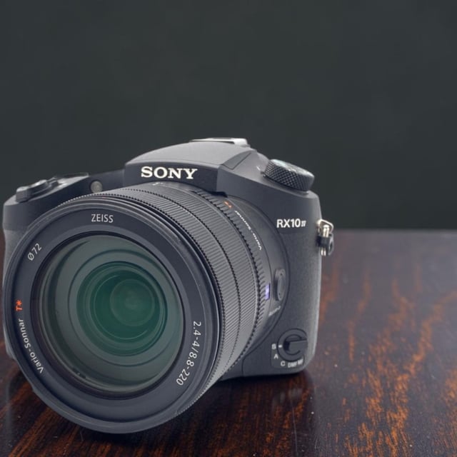 サイバーショット RX10 IV(DSC-RX10M4)