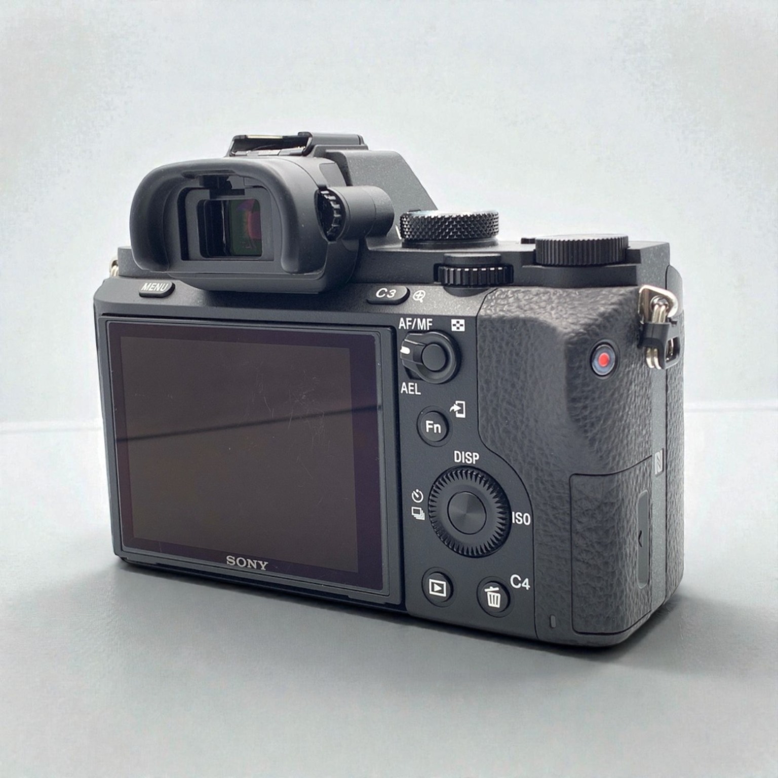 SONY α7 II ILCE-7M2 ボディの中古 (美品)・¥66,680 | みんなのカメラ