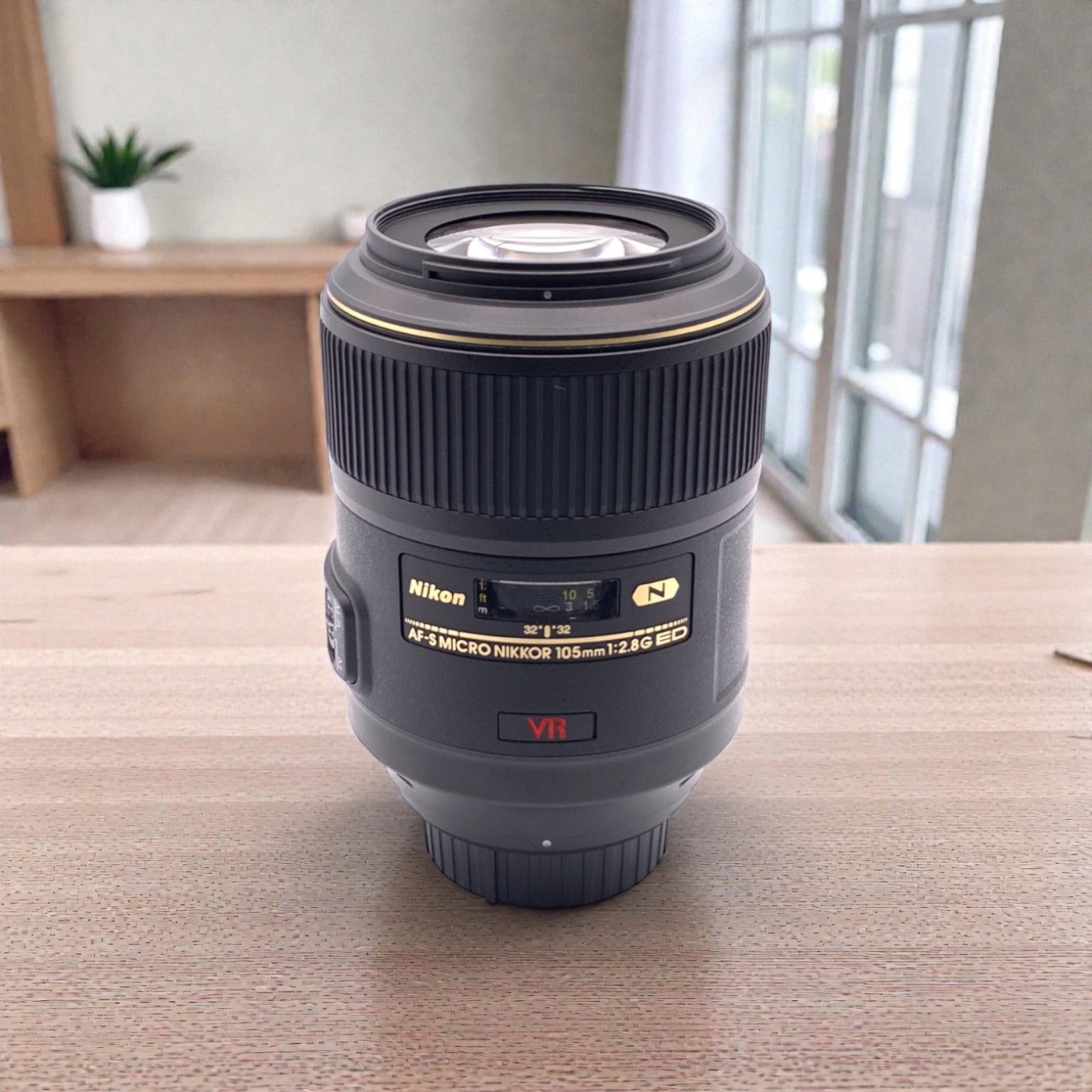 ニコン AF-S VR Micro-Nikkor 105mm f/2.8G IF-EDの中古 (美品