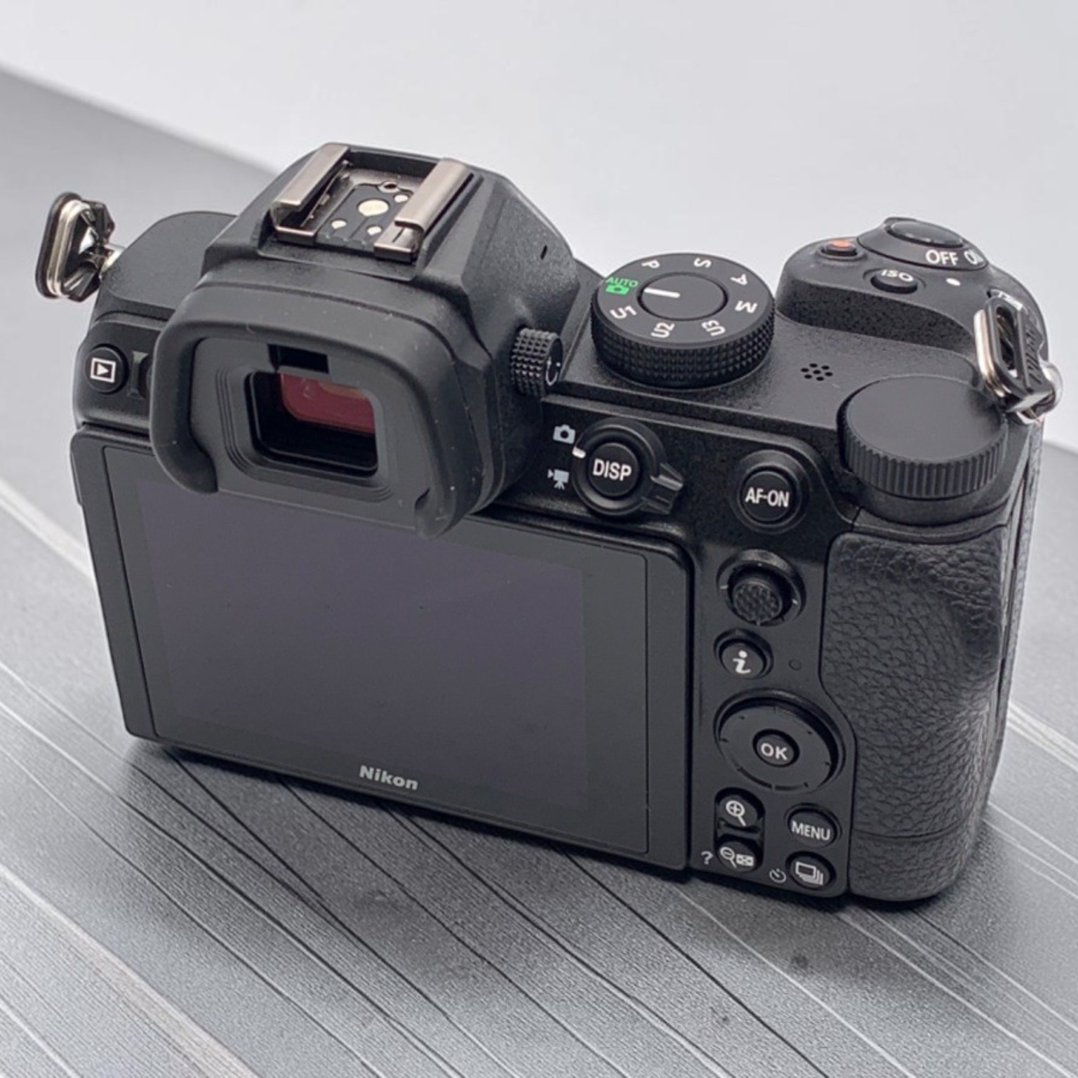 ニコン Z5 ボディの中古 (美品)・¥106,000 by あさもり | みんなのカメラ