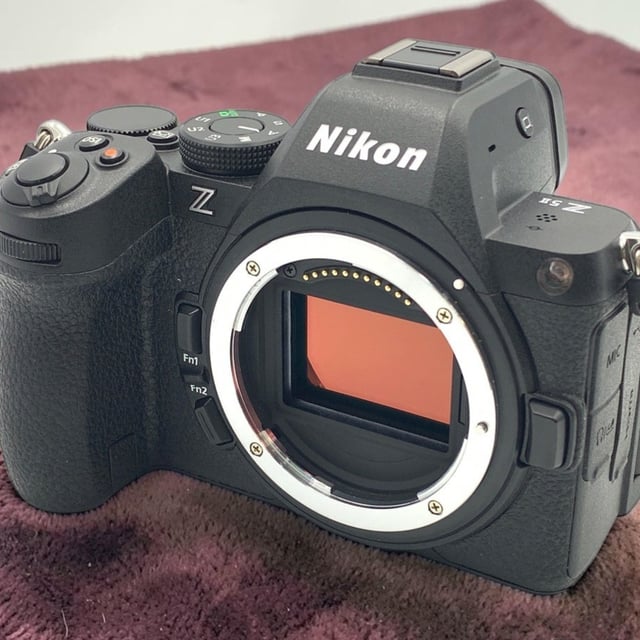 Z5II ボディ