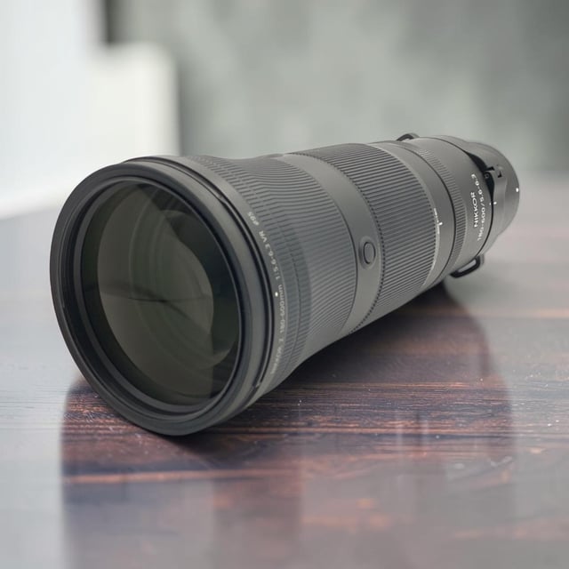 NIKKOR Z 180-600mm f/5.6-6.3 VR