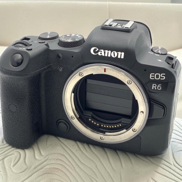 EOS R6 ボディ