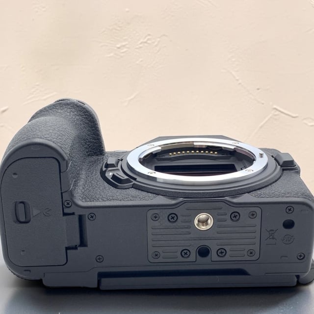 Z5II ボディ