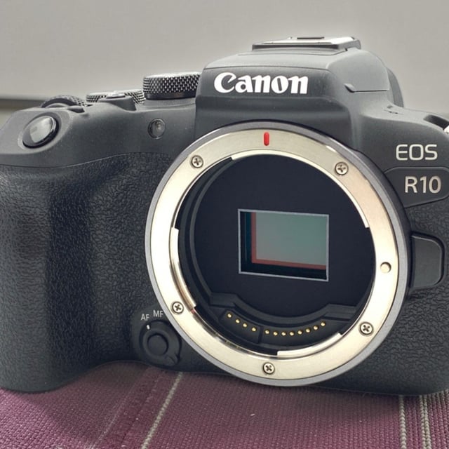 EOS R10 ボディ