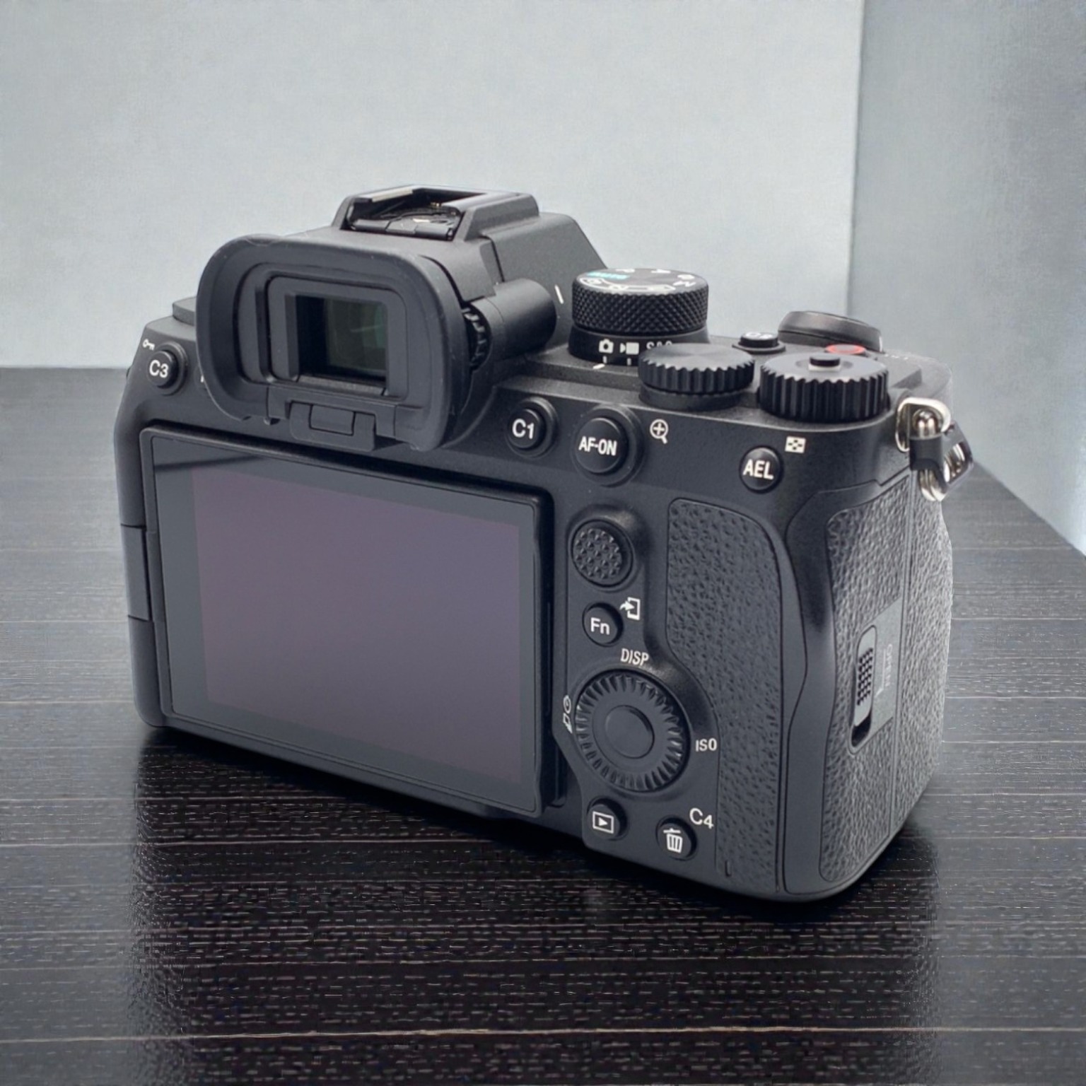 SONY α7 IV ILCE-7M4 ボディの中古 (美品)・¥194,590 | みんなのカメラ