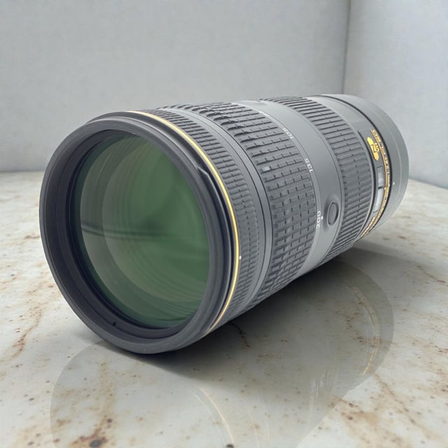 AF-S NIKKOR 70-200mm f/2.8E FL ED VR