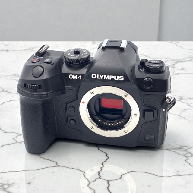 OM-1 ボディ