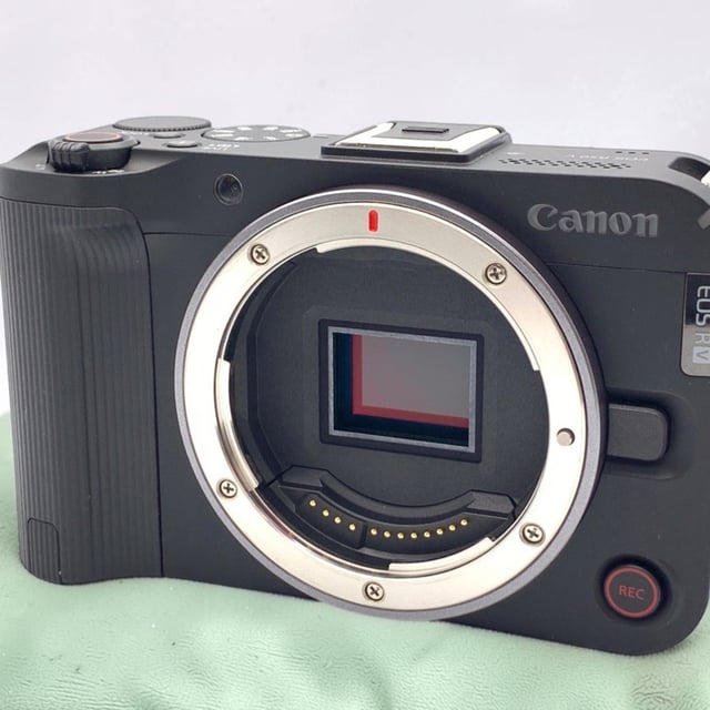 EOS R50 V ボディ "ブラック"