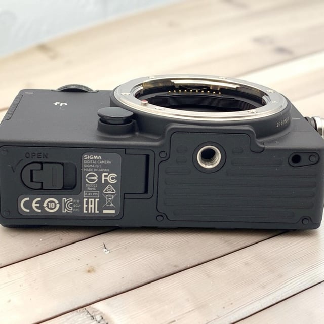 SIGMA fp L ボディ