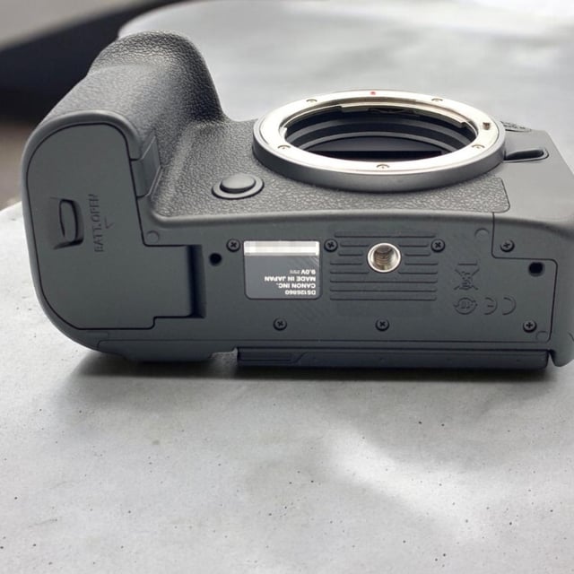 EOS R6 Mark II ボディ