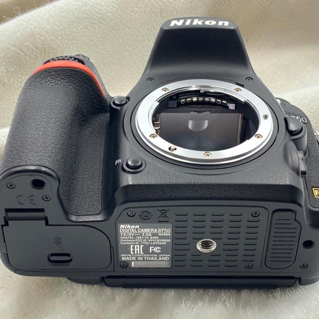 D750 ボディ