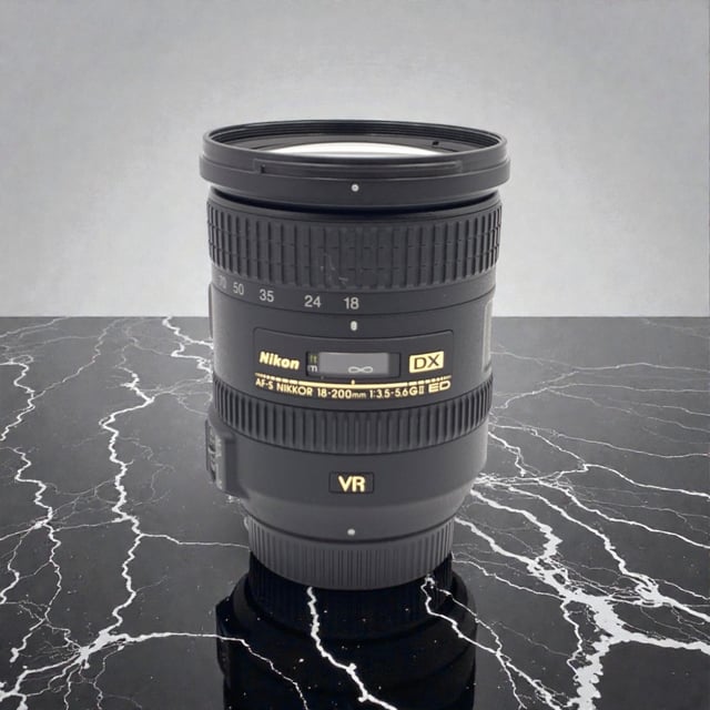 AF-S DX NIKKOR 18-200mm f/3.5-5.6G ED VR II