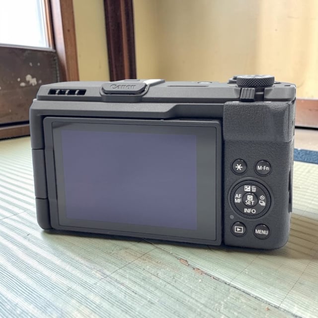 PowerShot V1