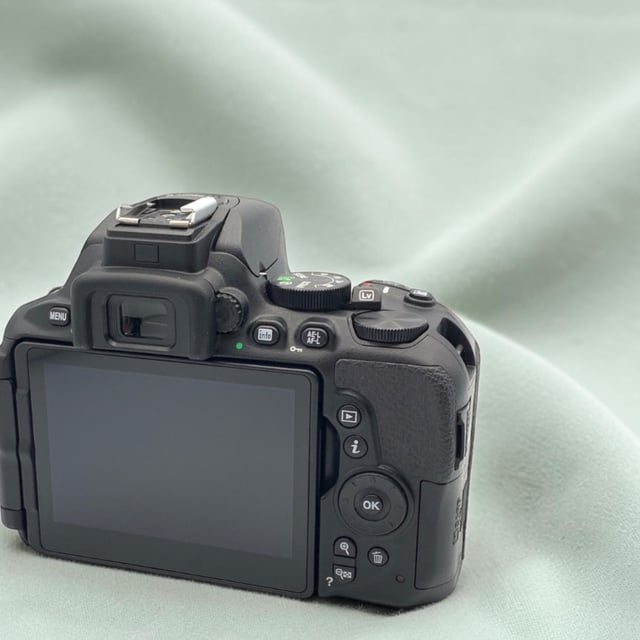 D5600 ボディ