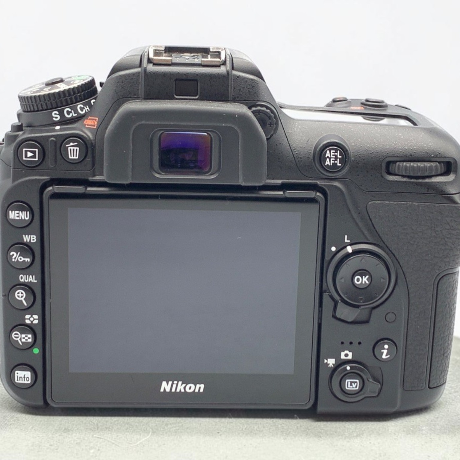 ニコン D7500 ボディの新品/中古の在庫一覧 | みんなのカメラ