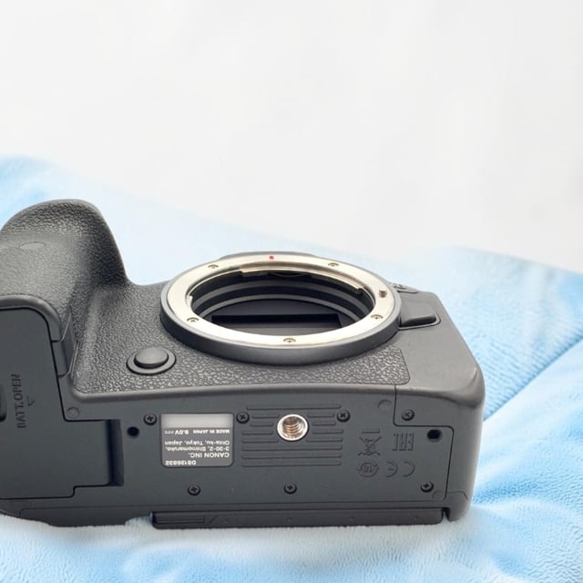 EOS R6 ボディ