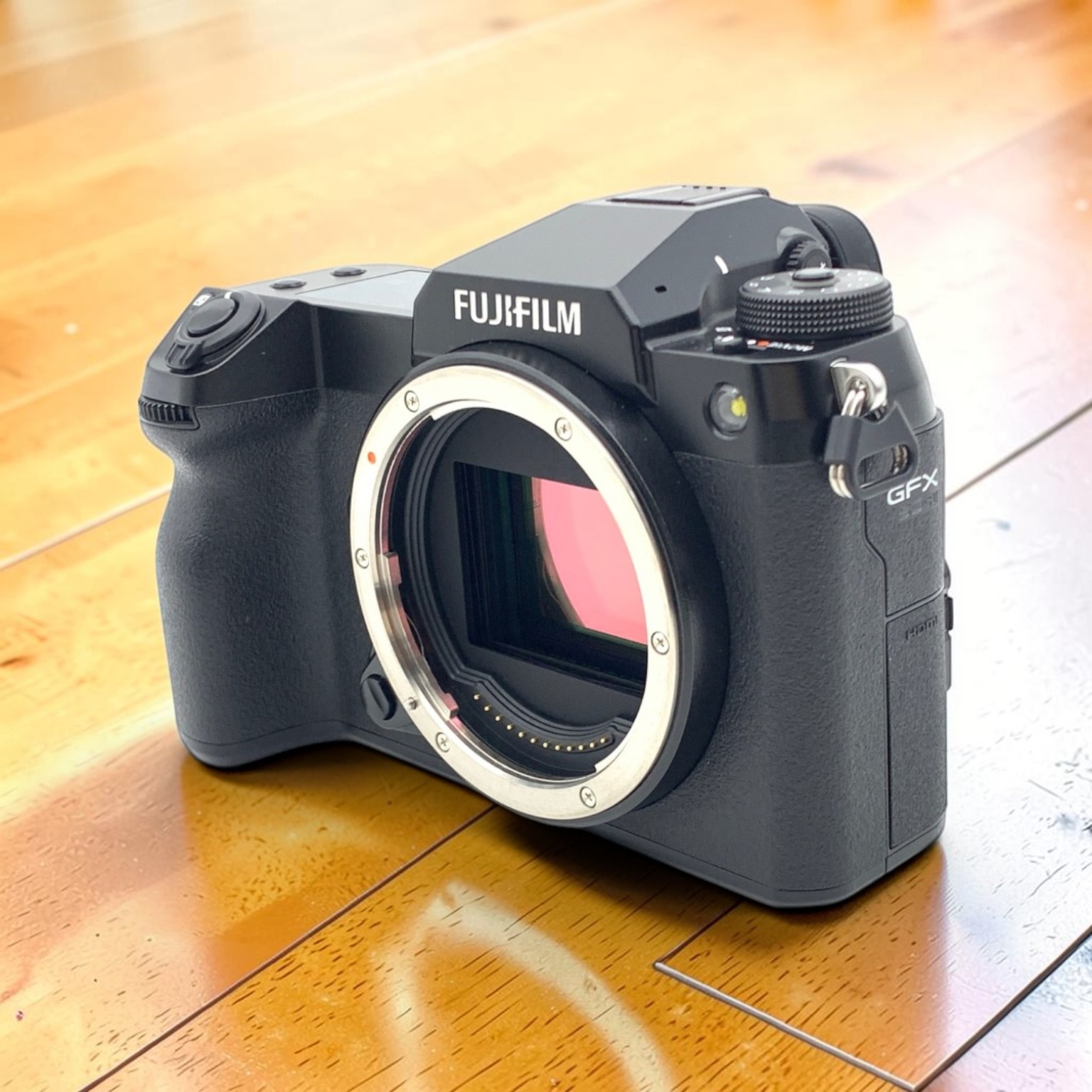 富士フイルム X-S20 XC15-45mmレンズキット 日英2言語設定モデルの新品