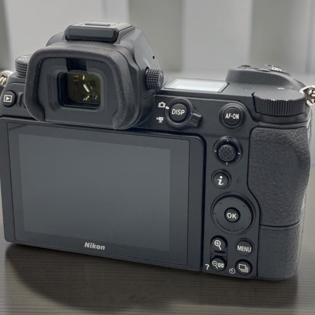 Z6 ボディ