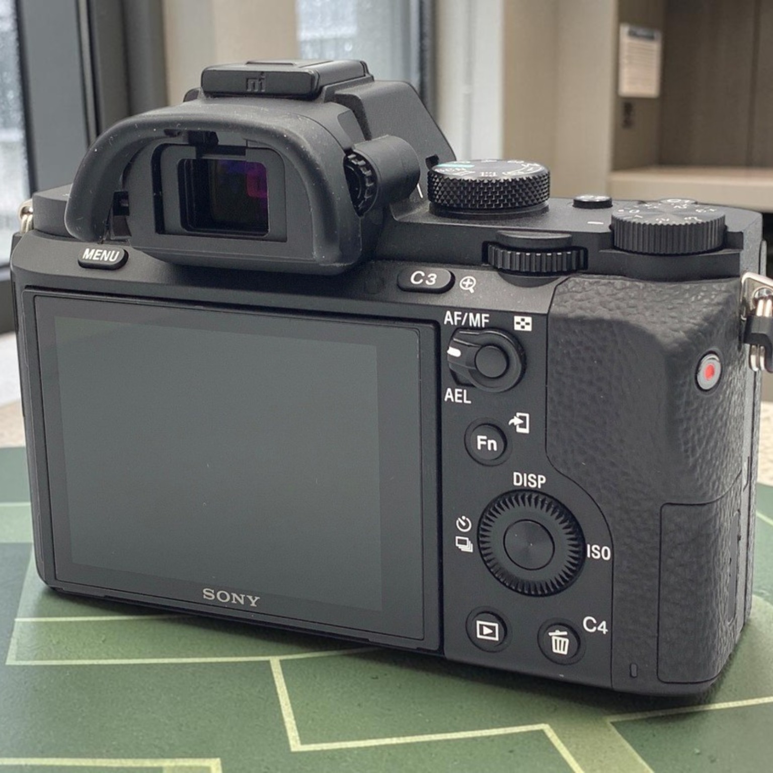 SONY α7 II ILCE-7M2 ボディの中古 (美品)・¥57,710 by ときし