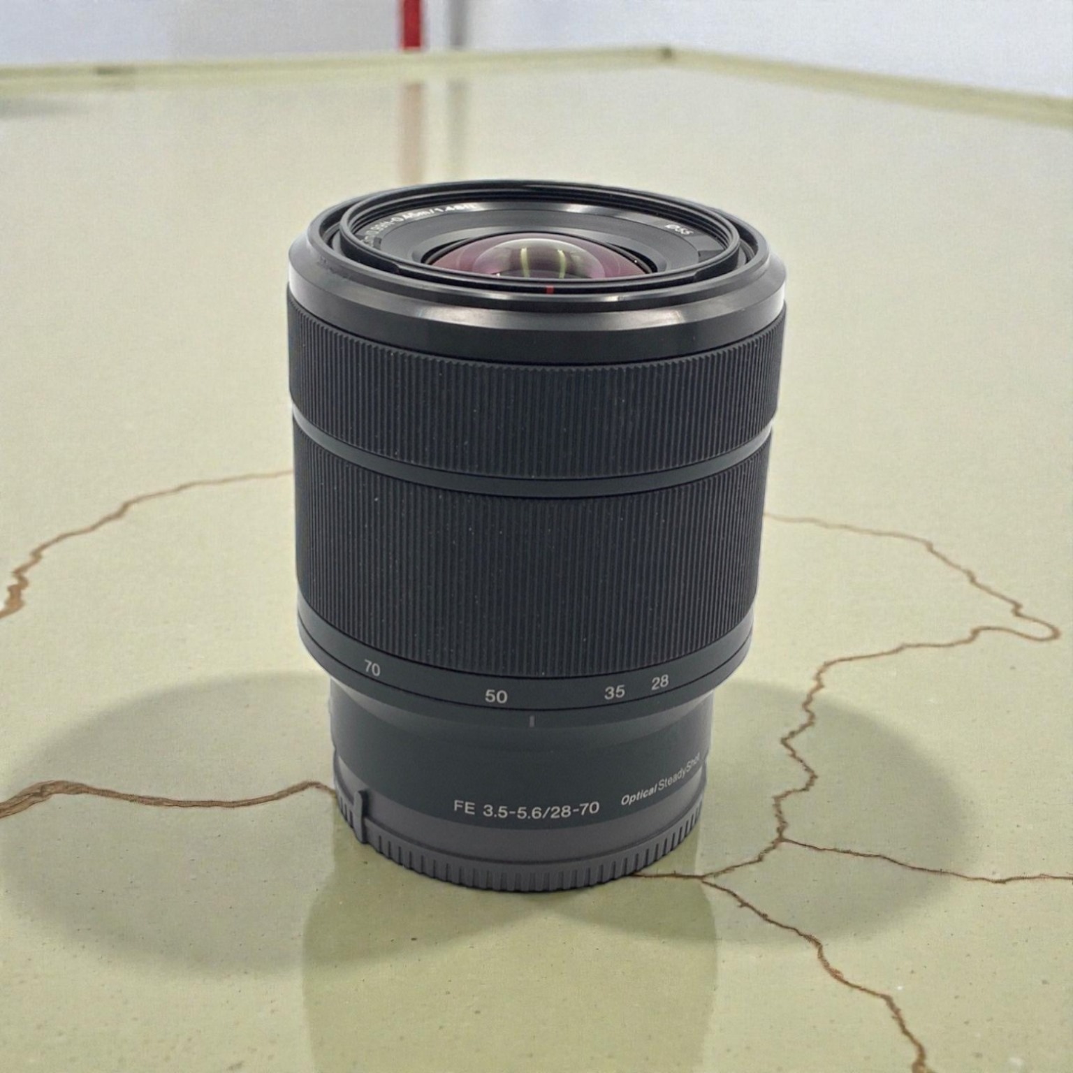 SONY FE 28-70mm F3.5-5.6 OSS SEL2870の中古 (美品)・¥18,970 by