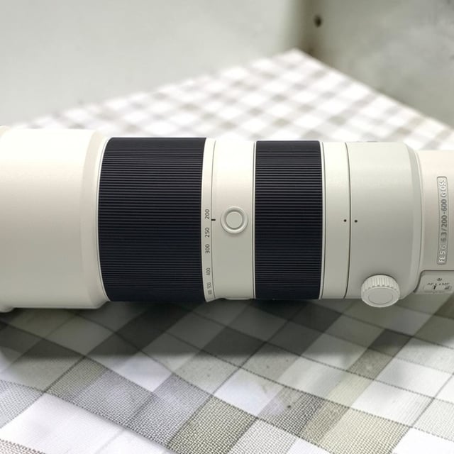 FE 200-600mm F5.6-6.3 G OSS SEL200600G