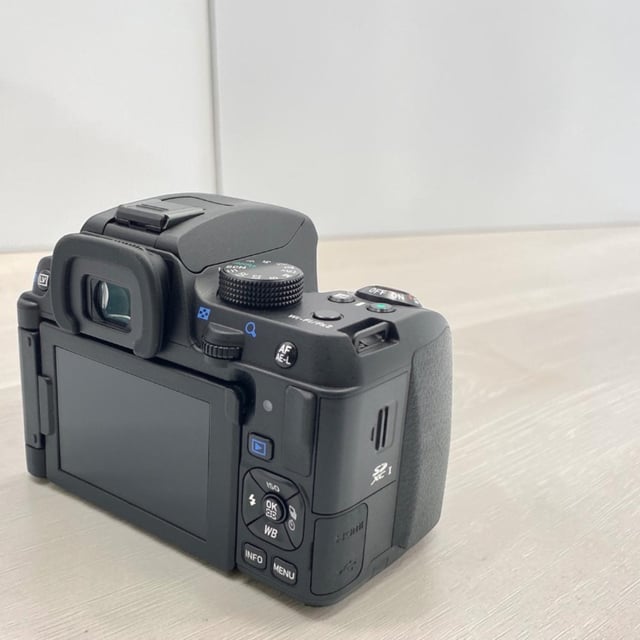 PENTAX K-70 ボディ "ブラック"