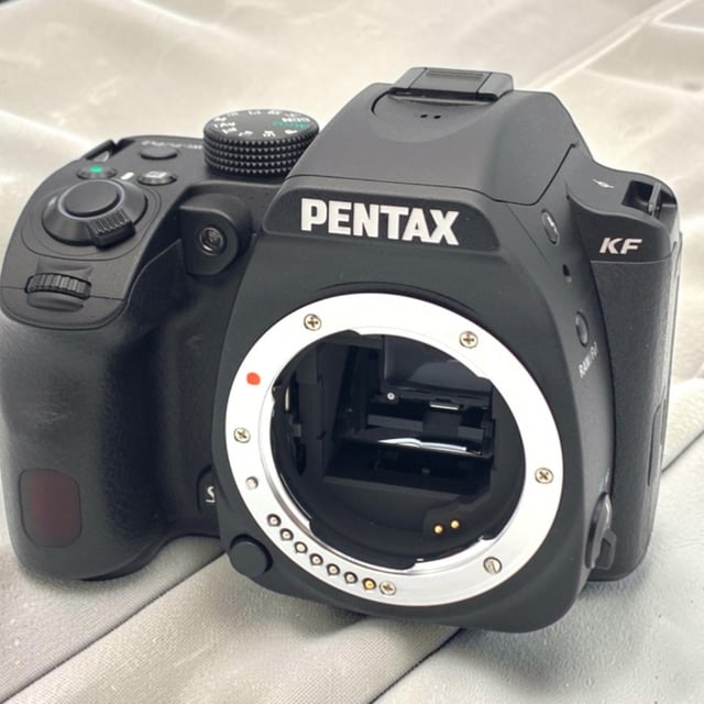 PENTAX KF ボディ "ブラック"