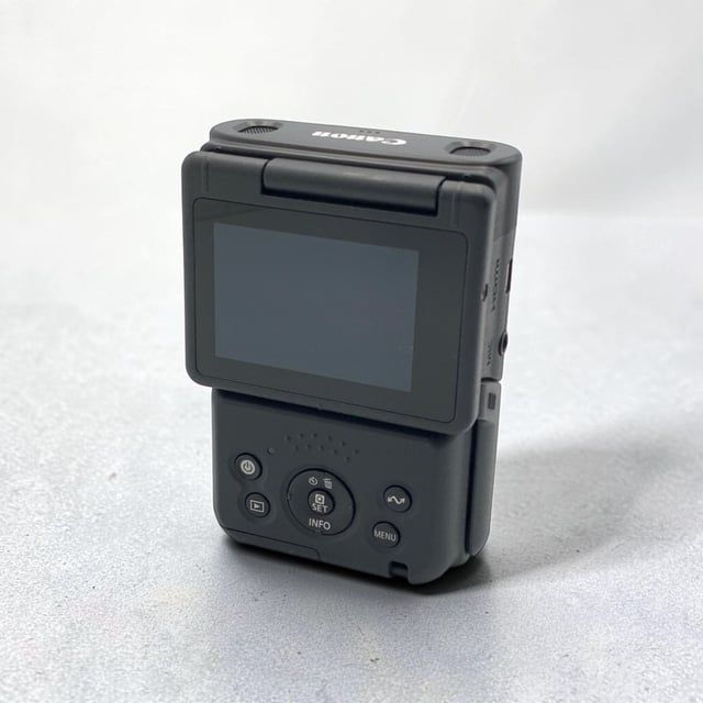 PowerShot V10