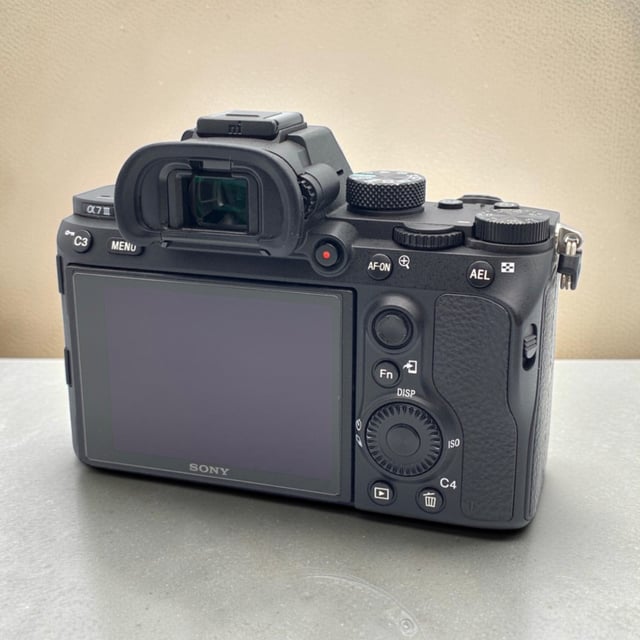 α7 III ILCE-7M3 ボディ
