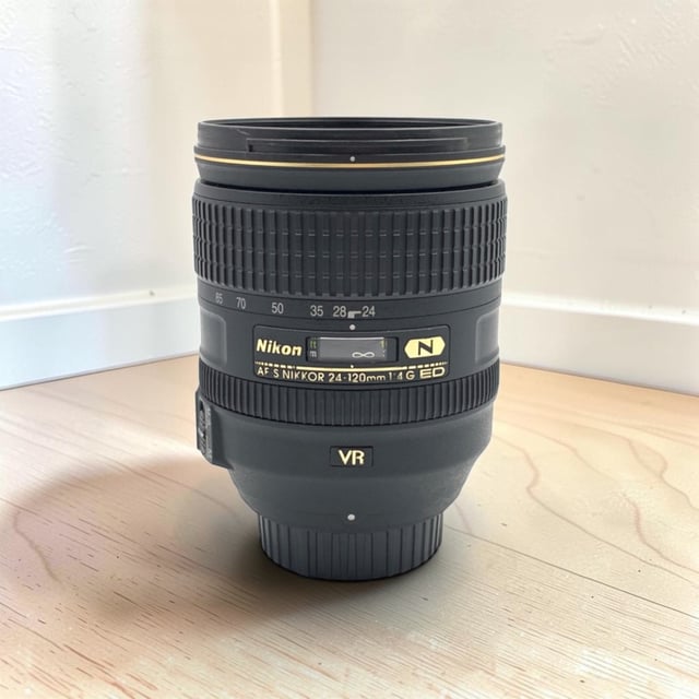AF-S NIKKOR 24-120mm f/4G ED VR