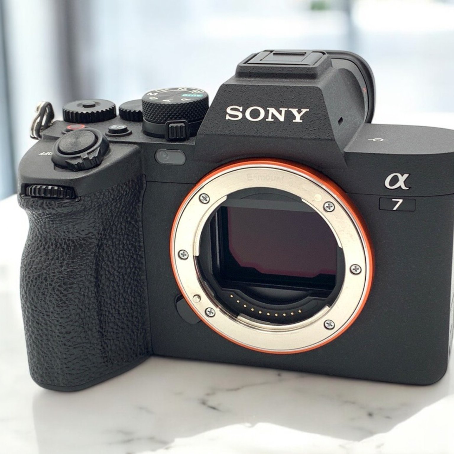 SONY α7 IV ILCE-7M4 ボディの中古カメラを買うならみんなのカメラ