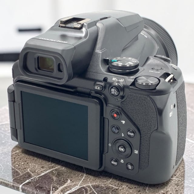 COOLPIX P1100